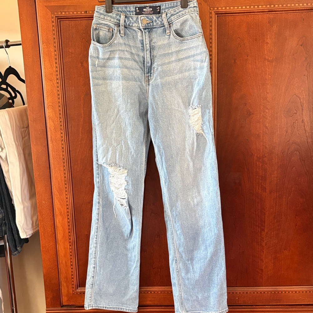 Hollister ultra high-rise Dad Jane vintage stretch Light Blue Denim Jeans